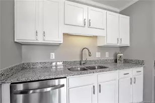 806 S Buckeye Dr, Raeford, NC 28376 - Photo 13