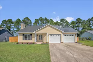 806 S Buckeye Dr, Raeford, NC 28376 - Photo 1