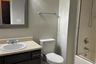 7670 Beverly Dr, Fayetteville, NC 28314 - Photo 15