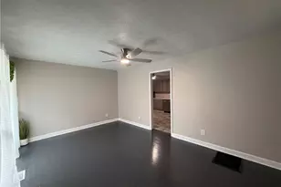 306 Folger St, Fayetteville, NC 28314 - Photo 9