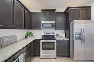 1752 Stackhouse Dr, Fayetteville, NC 28314 - Photo 13