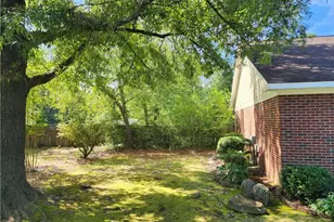 191 Drew St, Raeford, NC 28376 - Photo 5