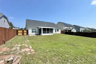 1012 Ronald Reagan Drive, Fayetteville, NC 28311 - Photo 19