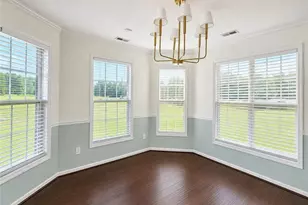 1918 Sunshine Ct, Hope Mills, NC 28348 - Photo 11