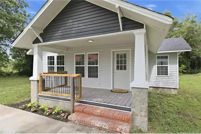 98 S Fayetteville Street, Parkton, NC 28371 - Photo 3