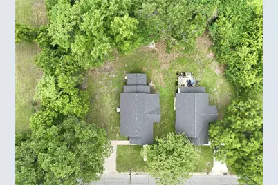 98 S Fayetteville Street, Parkton, NC 28371 - Photo 33