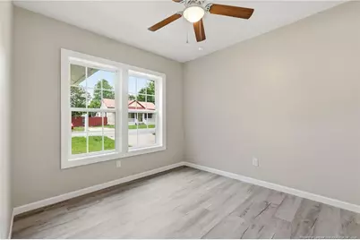 98 S Fayetteville Street, Parkton, NC 28371 - Photo 21