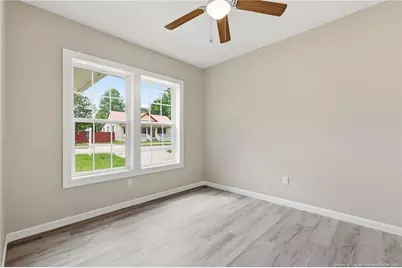 98 S Fayetteville Street, Parkton, NC 28371 - Photo 5