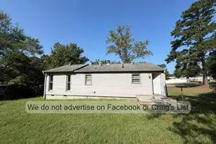 2817 Pine Springs Dr, Fayetteville, NC 28306 - Photo 11