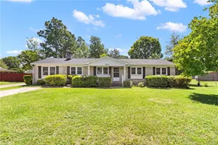 513 Platinum St, Fayetteville, NC 28311 - Photo 1
