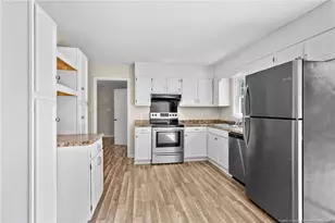 513 Platinum St, Fayetteville, NC 28311 - Photo 9