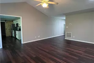 3028 Coachway Dr, Fayetteville, NC 28306 - Photo 5
