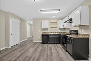 530 Jernigan St, Fayetteville, NC 28306 - Photo 5