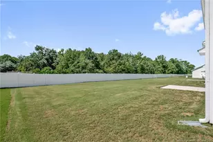 17 W Emily Gardens Dr, Selma, NC 27576 - Photo 35