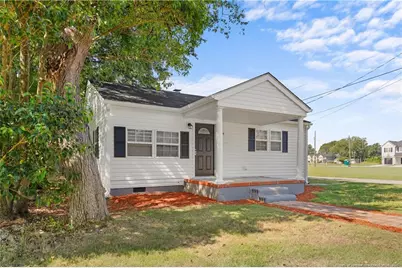 219 W Brocklyn Street, Benson, NC 27504 - Photo 25