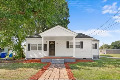 219 W Brocklyn Street, Benson, NC 27504 - Photo 1