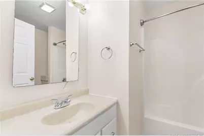 219 W Brocklyn Street, Benson, NC 27504 - Photo 13