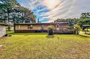427 Lark Ave, Lumberton, NC 28358 - Photo 21