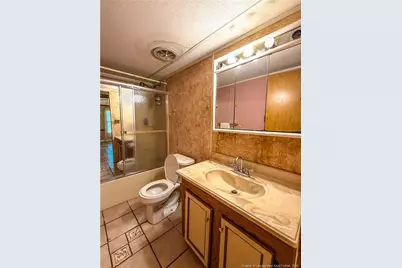 427 Lark Avenue, Lumberton, NC 28358 - Photo 5