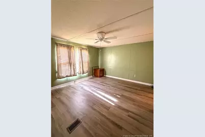 427 Lark Avenue, Lumberton, NC 28358 - Photo 13