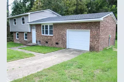 2406 W Brinkley Drive, Spring Lake, NC 28390 - Photo 3