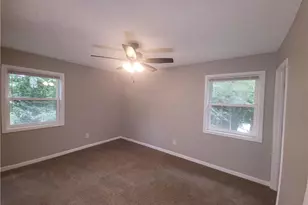 2406 W Brinkley Dr, Spring Lake, NC 28390 - Photo 25