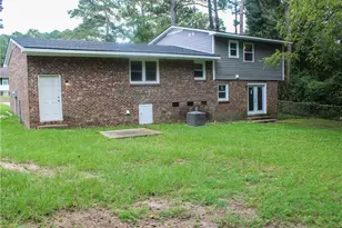 2406 W Brinkley Dr, Spring Lake, NC 28390 - Photo 35