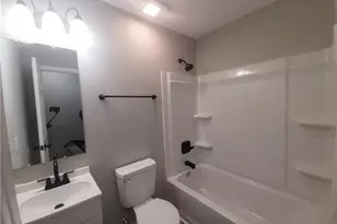 2406 W Brinkley Dr, Spring Lake, NC 28390 - Photo 23