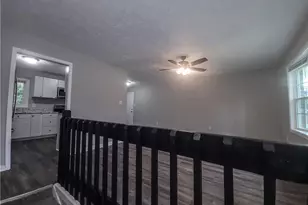 2406 W Brinkley Dr, Spring Lake, NC 28390 - Photo 5