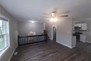 2406 W Brinkley Dr, Spring Lake, NC 28390 - Photo 7