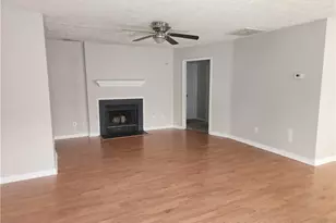 5598 Quietwood Pl, Fayetteville, NC 28304 - Photo 3