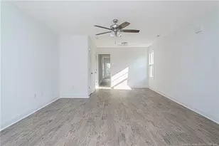 907 Rochester Dr, Fayetteville, NC 28305 - Photo 7