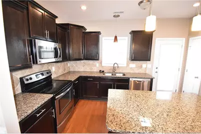 1072 Ronald Reagan Drive, Fayetteville, NC 28311 - Photo 9