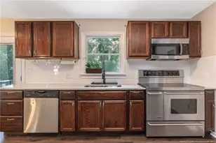 945 Kennesaw Dr, Fayetteville, NC 28314 - Photo 13