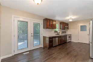 945 Kennesaw Dr, Fayetteville, NC 28314 - Photo 9