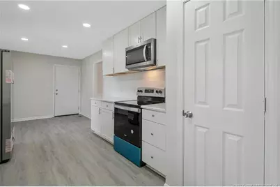 2706 Fordham Drive, Fayetteville, NC 28304 - Photo 17