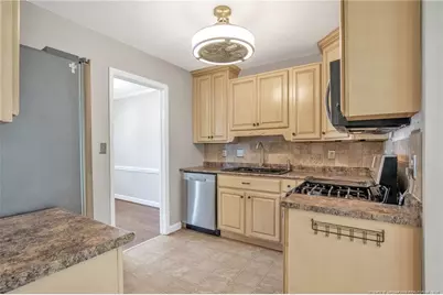 7113 Tollhouse Drive, Fayetteville, NC 28314 - Photo 11