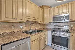 7113 Tollhouse Dr, Fayetteville, NC 28314 - Photo 13
