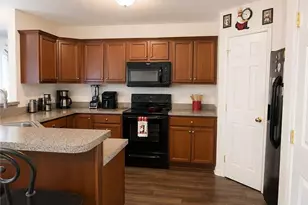 1318 Aztek Pl, Fayetteville, NC 28314 - Photo 9