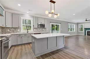 30261 East Lake Dr, Wagram, NC 28396 - Photo 9