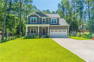 170 Lakeview Dr, Southern Pines, NC 28387 - Photo 1