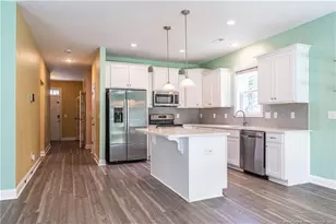 170 Lakeview Dr, Southern Pines, NC 28387 - Photo 9