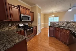 4021 Stretton Avenue, Fayetteville, NC 28306 - Photo 7