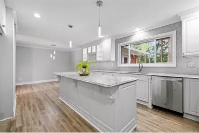 906 Emeline Avenue, Fayetteville, NC 28303 - Photo 15