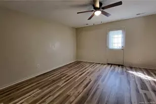 3703 Cliffridge Dr, Lumberton, NC 28358 - Photo 3