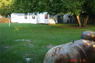 4200 Fayetteville Rd, Raeford, NC 28376 - Photo 5