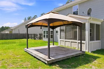 939 Montrose Road, Raeford, NC 28376 - Photo 7