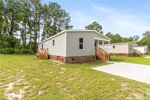 4054 Lodge Dr, Wade, NC 28395 - Photo 3