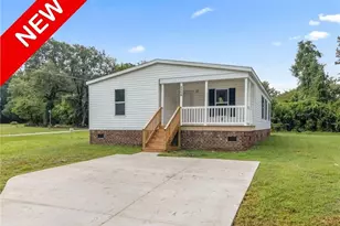 4058 Lodge Dr, Wade, NC 28395 - Photo 1