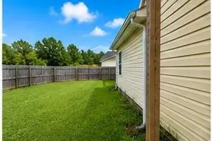 2225 Stornoway Ct, Fayetteville, NC 28306 - Photo 7